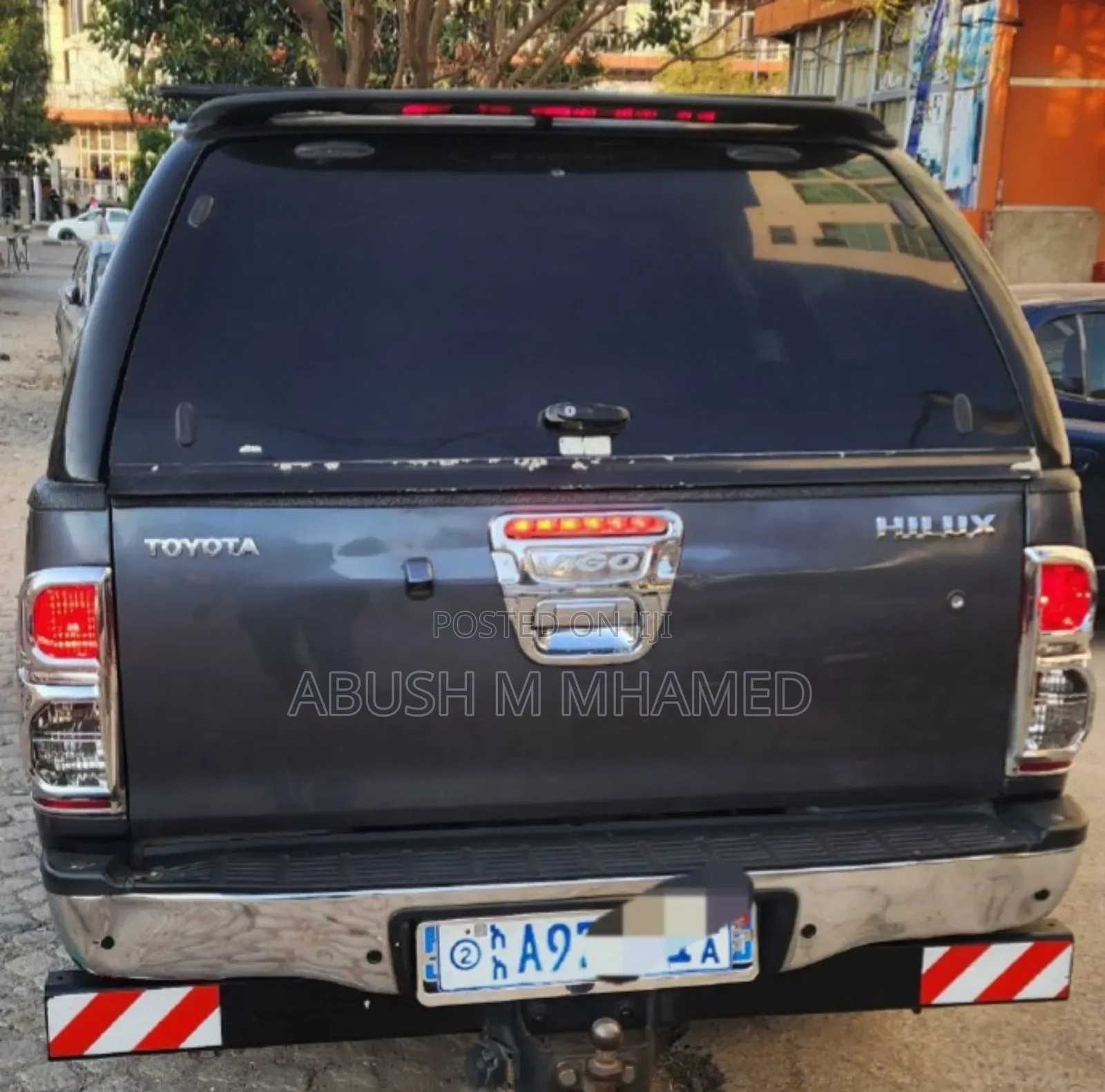 Toyota Hilux 2012 Gray