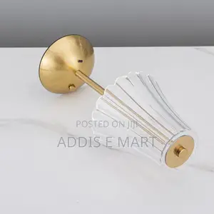 Photo - Crystal Table Lamp