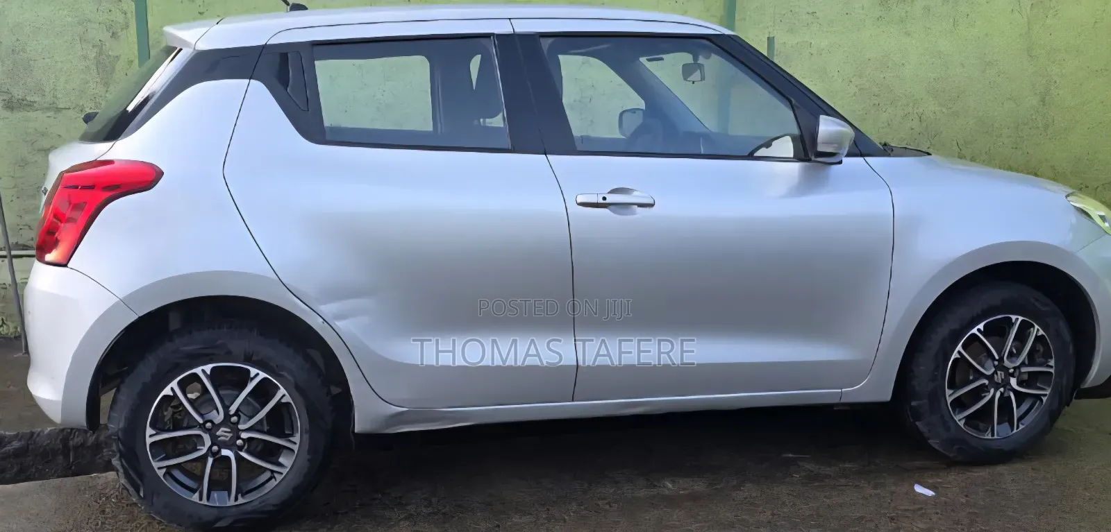 Suzuki Swift 2022 Silver