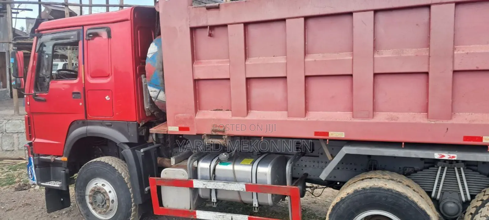 ባንክ ያለባቸው Sino Truck