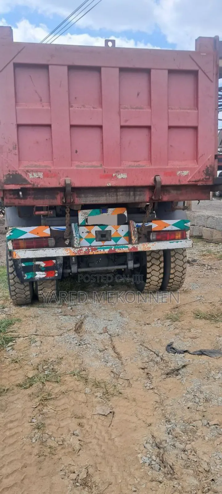 ባንክ ያለባቸው Sino Truck