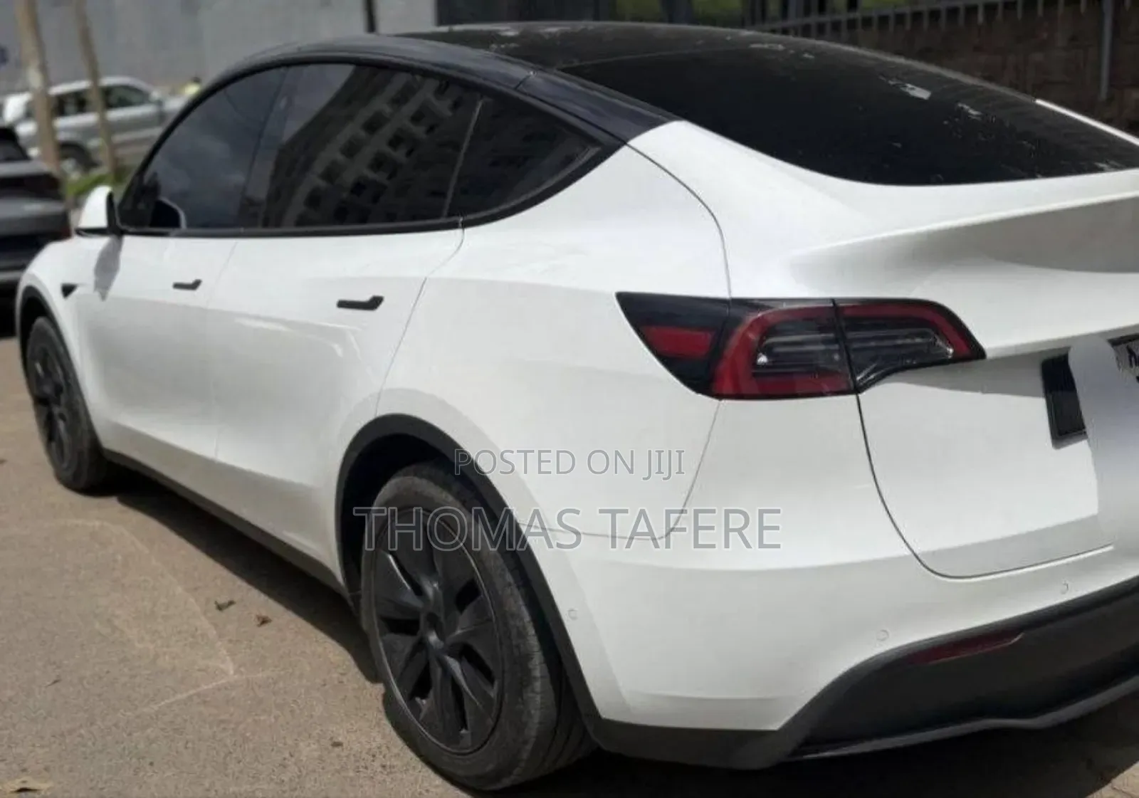 Tesla Model Y 2023 White
