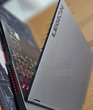 New Laptop Lenovo 16GB AMD Ryzen 7 SSD 1T