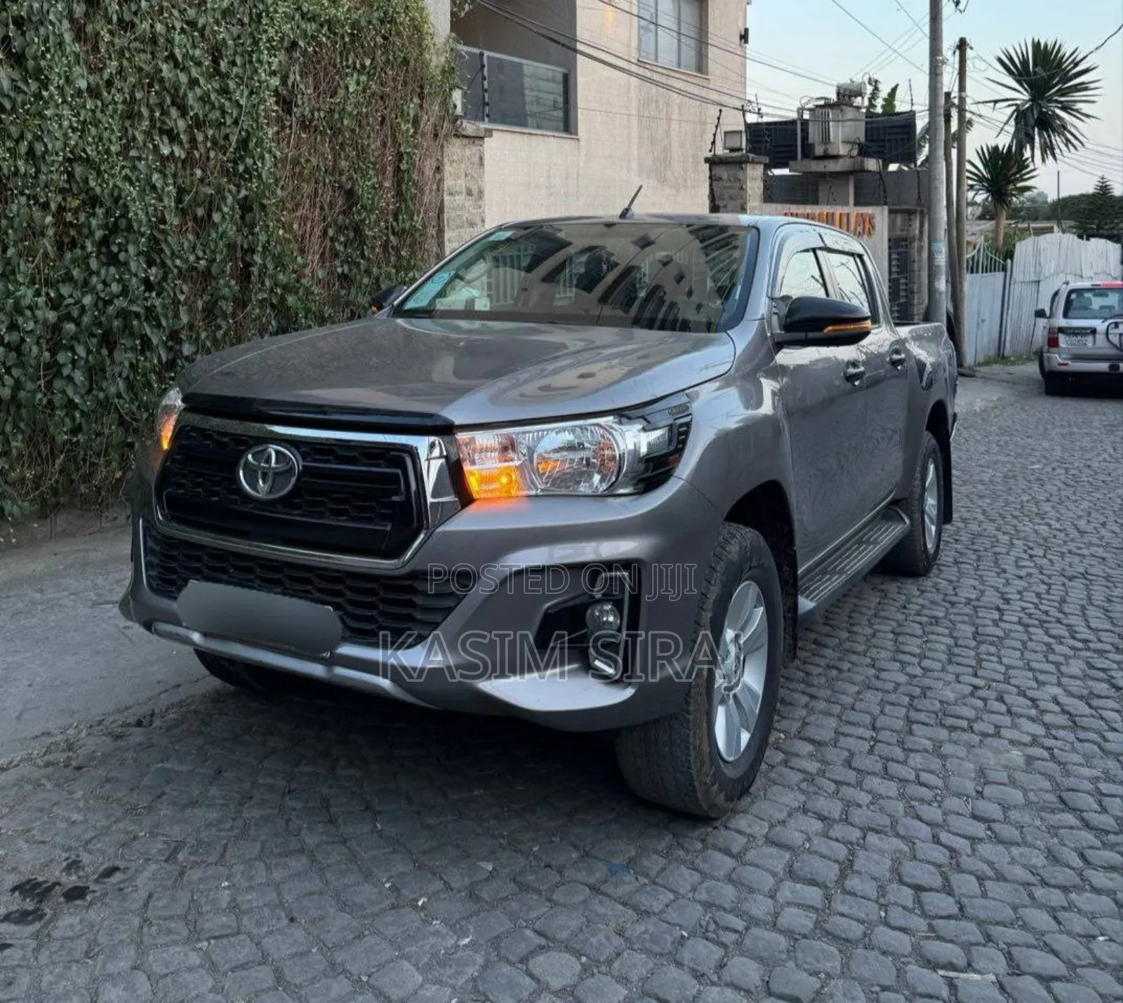 Toyota Hilux Revo Double Cab Deisel 2.4 AWD 2020 Gray