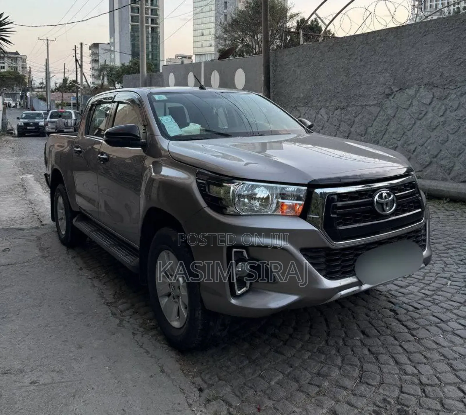 Toyota Hilux Revo Double Cab Deisel 2.4 AWD 2020 Gray