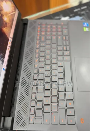 New Laptop Dell G15 5535 16GB Intel Core I7 SSD 1T