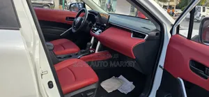 New Toyota Corolla Cross 2025 White