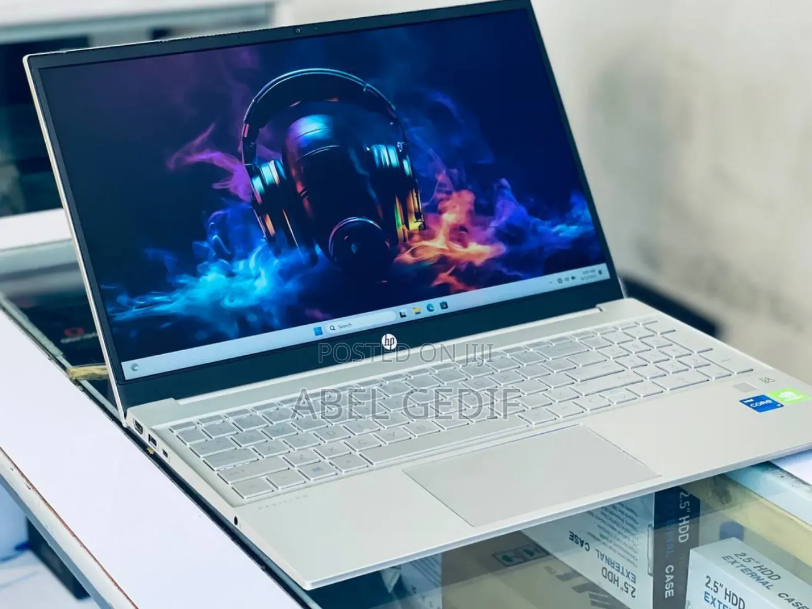 New Laptop HP Pavilion 15 16GB Intel Core I7 SSD 512GB