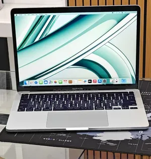 New Laptop Apple MacBook Pro 2022 M2 8GB Apple M2 SSD 256GB