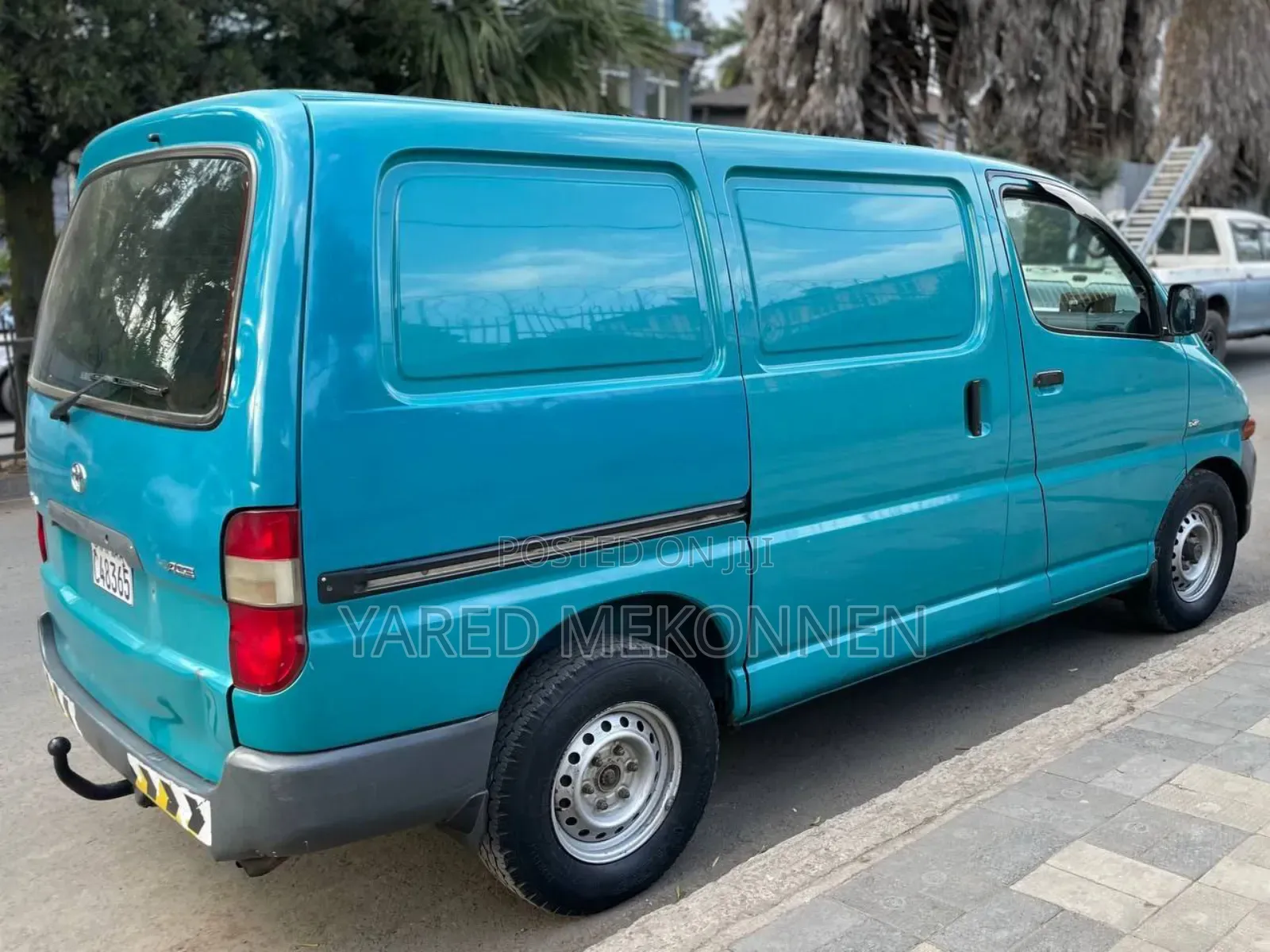 Toyota HiAce 2004 Green