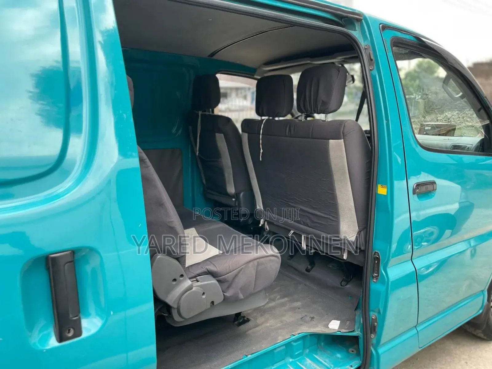Toyota HiAce 2004 Green