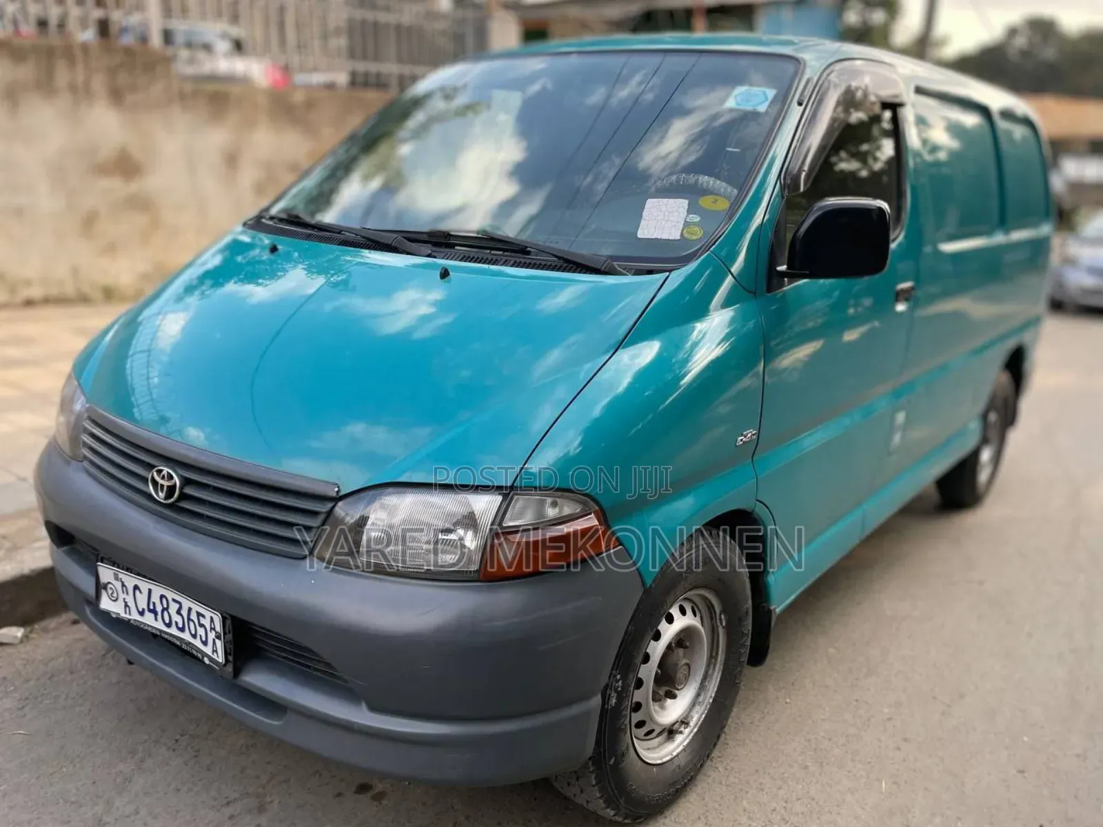 Toyota HiAce 2004 Green