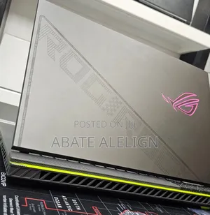 New Laptop Asus ROG Strix G15 16GB Intel Core I9 SSD 1T