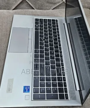 New Laptop HP EliteBook 850 G8 16GB Intel Core I7 SSD 512GB