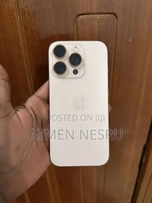 Apple iPhone 16 Pro 256 GB Gold