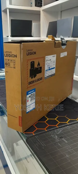 New Lenovo Legion Y7000P IRX9 Gaming Laptop 16GB Intel Core I9 SSD 1T