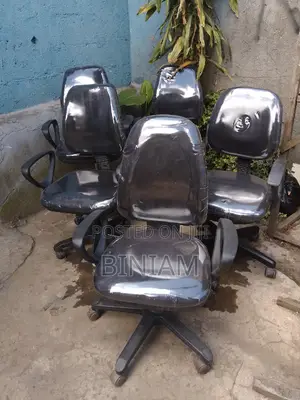 Secretary Chair Wenber