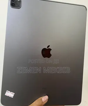 Photo - New Apple iPad 10.2 (2021) 512 GB Silver