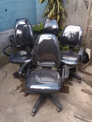 Secretary Chair Wenber