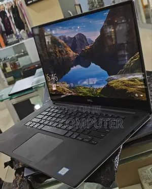 New Laptop Dell Precision 5540 16GB Intel Core I7 SSD 512GB