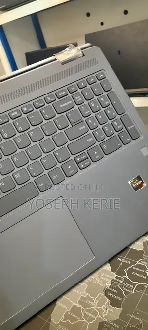 New Laptop Lenovo Yoga 7 15ITL5 16GB AMD Ryzen 5 SSD 512GB