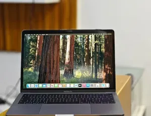 New Laptop Apple MacBook Pro 2019 16GB Intel Core I5 SSD 512GB