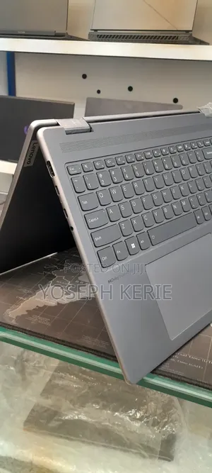 New Laptop Lenovo Yoga 7 15ITL5 16GB AMD Ryzen 7 SSD 512GB