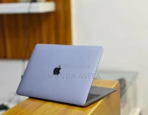 New Laptop Apple MacBook Pro 2019 16GB Intel Core I5 SSD 512GB