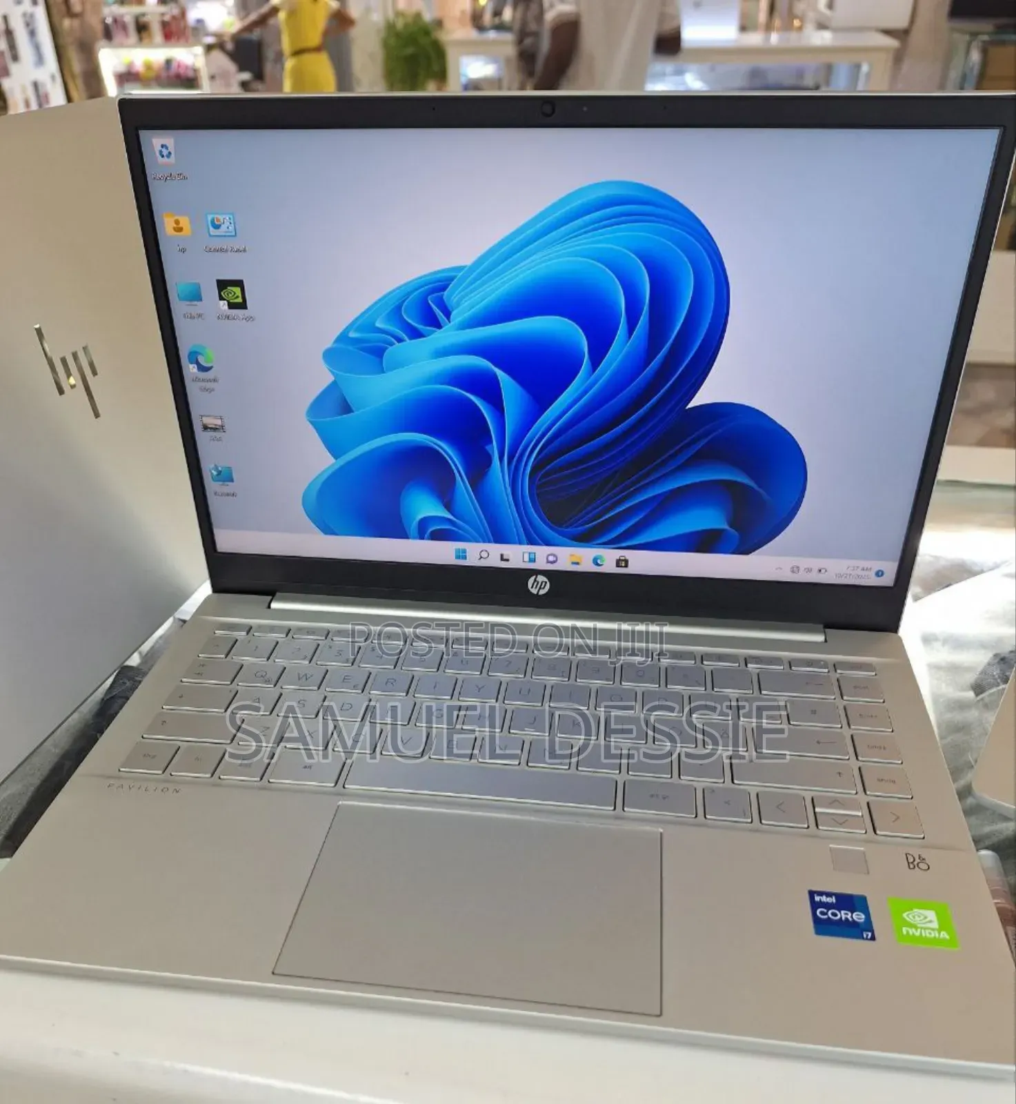 New Laptop HP Pavilion 15 16GB Intel Core I7 SSD 512GB