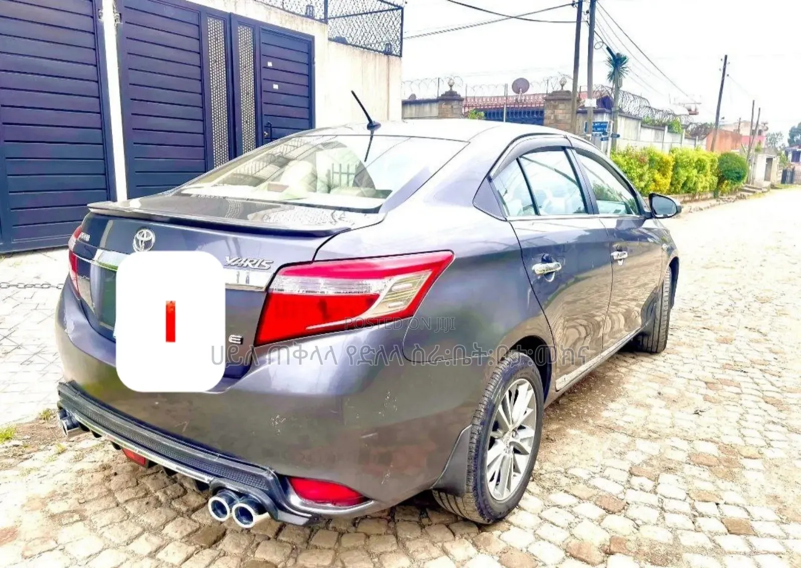 Toyota Yaris 2016 Maroon