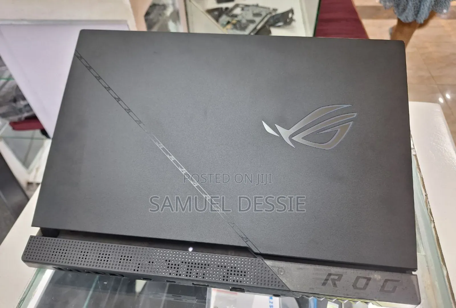 New Laptop Asus ROG Strix G15 16GB Intel Core I9 SSD 1T