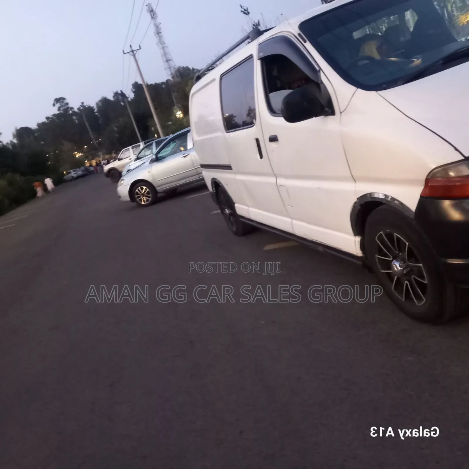 Toyota HiAce 2005 White
