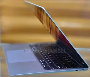 New Laptop Apple MacBook Air 8GB Intel Core I5 SSD 256GB