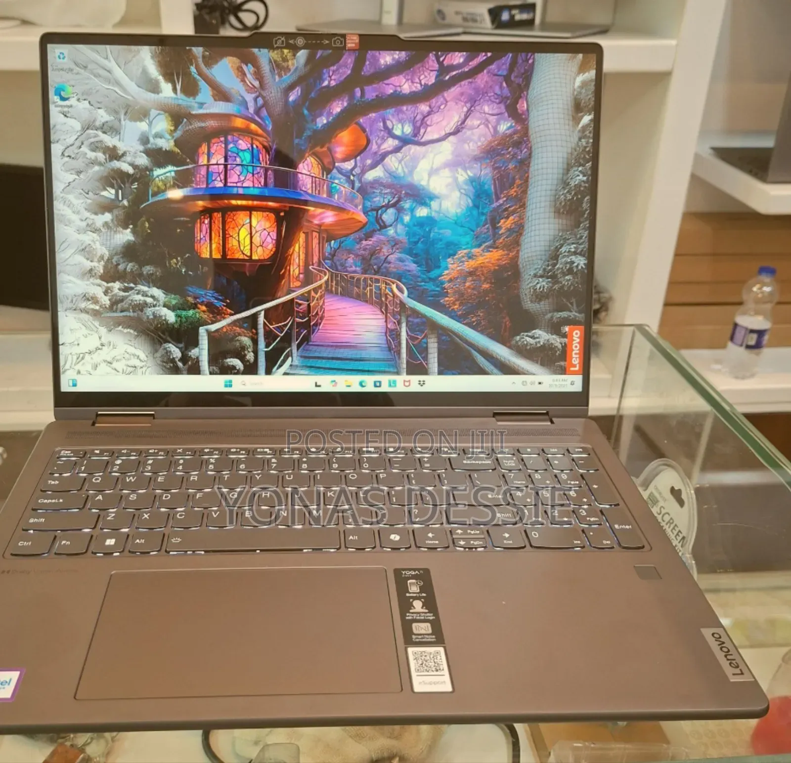 New Laptop Lenovo Yoga 7i 16GB Intel Core Ultra 7 SSD 1T