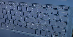 New Laptop Lenovo Yoga 9i 32GB Intel Core I7 SSD 1T