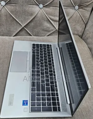New Laptop HP EliteBook 850 G8 16GB Intel Core I7 SSD 512GB
