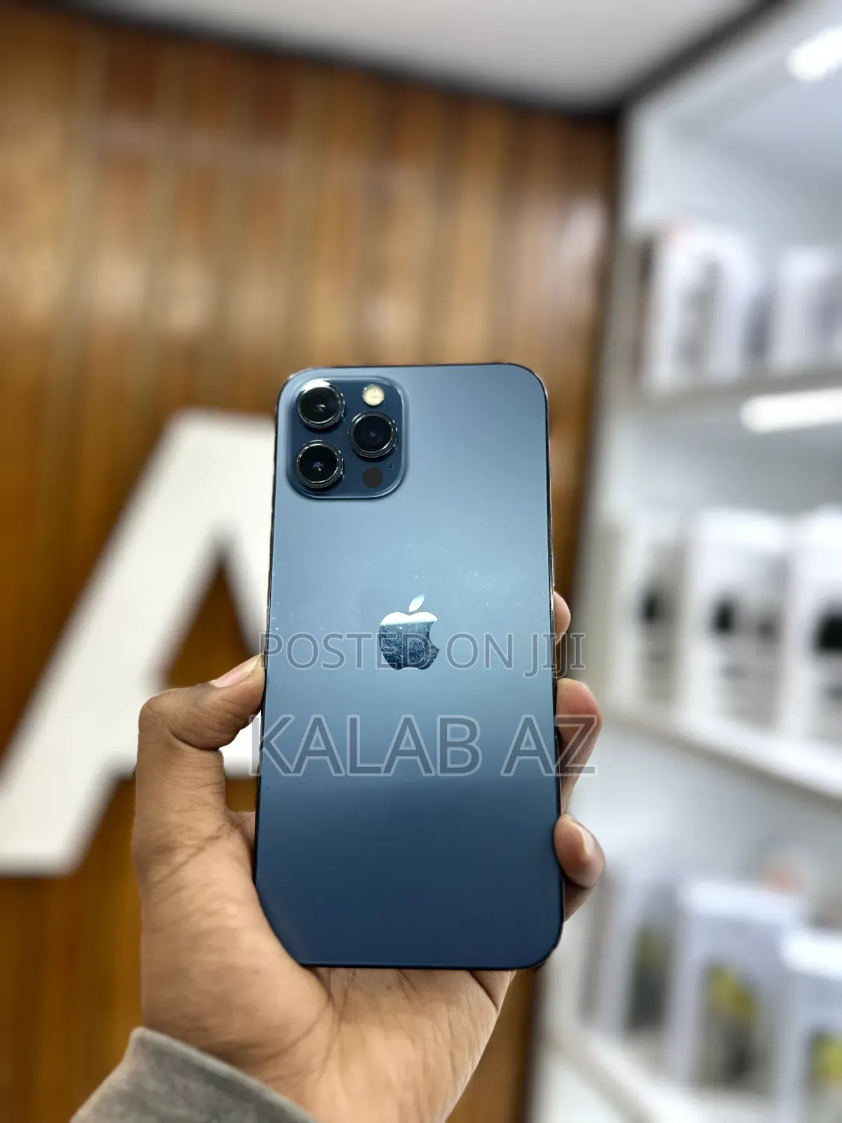 New Apple iPhone 12 Pro Max 128 GB Blue