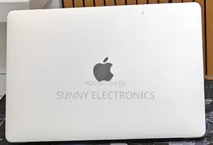New Laptop Apple MacBook Pro 2022 M2 8GB Apple M2 SSD 256GB