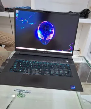 New Laptop Alienware M15 R3 16GB Intel Core I9 SSD 1T