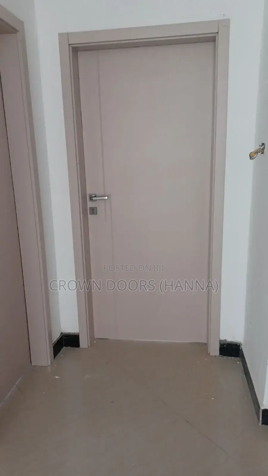 Crown Doors Made Of Natural Stone, Wooden Fiber Additive Chem.