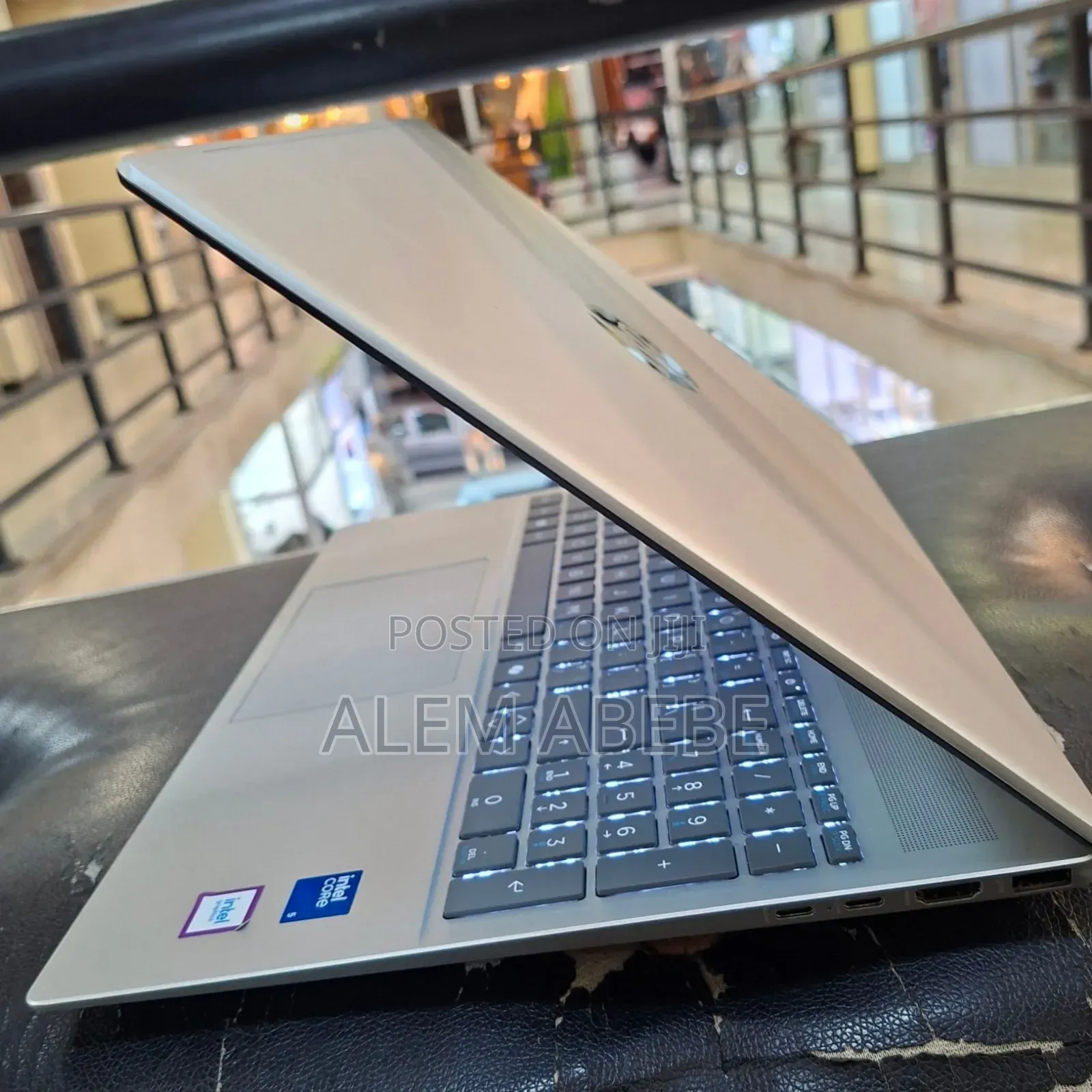 New Laptop HP 16GB Intel Core 5 SSD 512GB