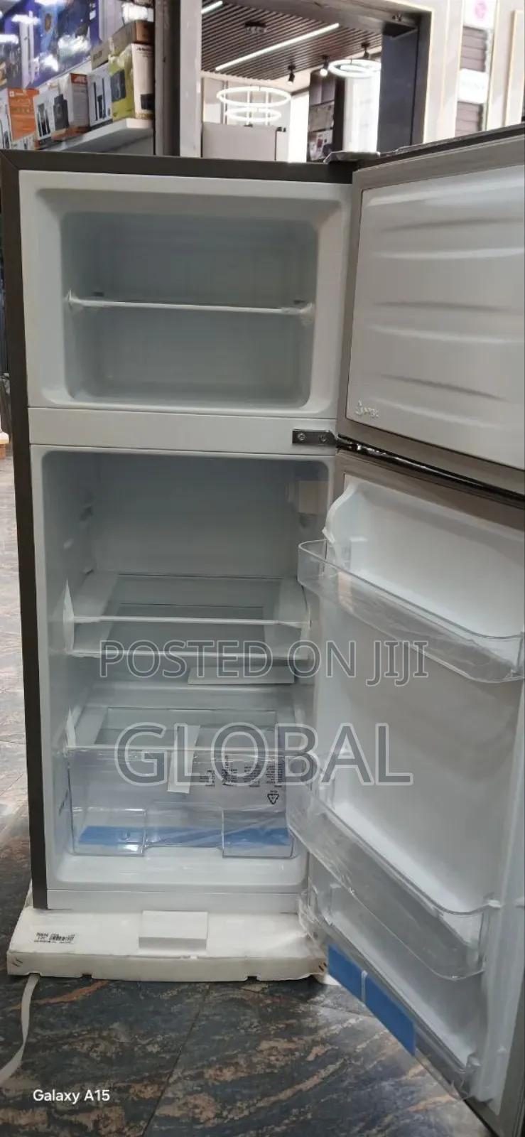 Hisens 220.Litre Refrigerator