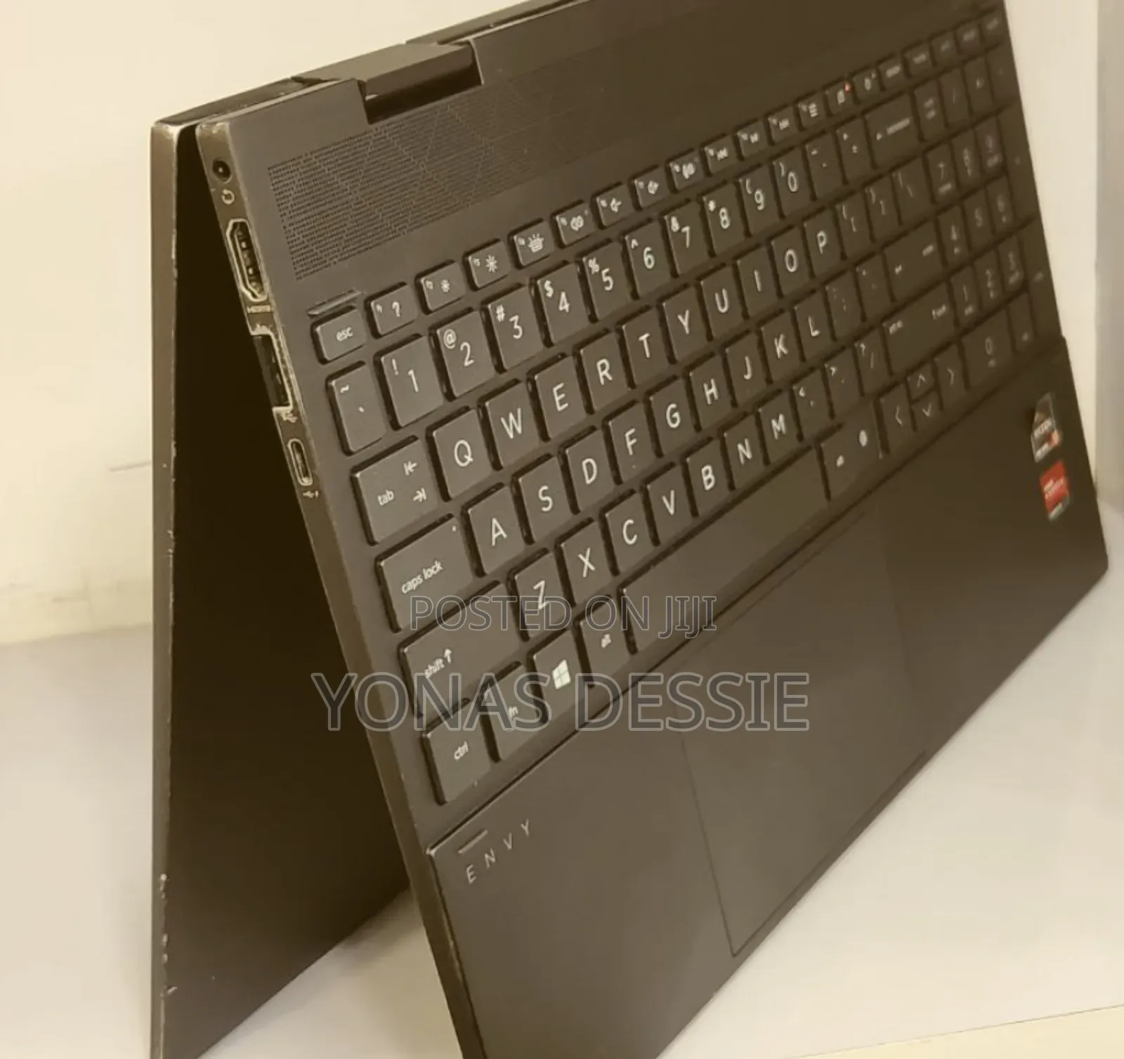 Laptop HP Envy X360 8GB AMD Ryzen 5 SSD 256GB