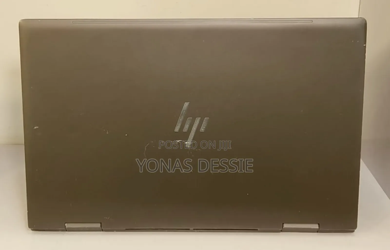 Laptop HP Envy X360 8GB AMD Ryzen 5 SSD 256GB