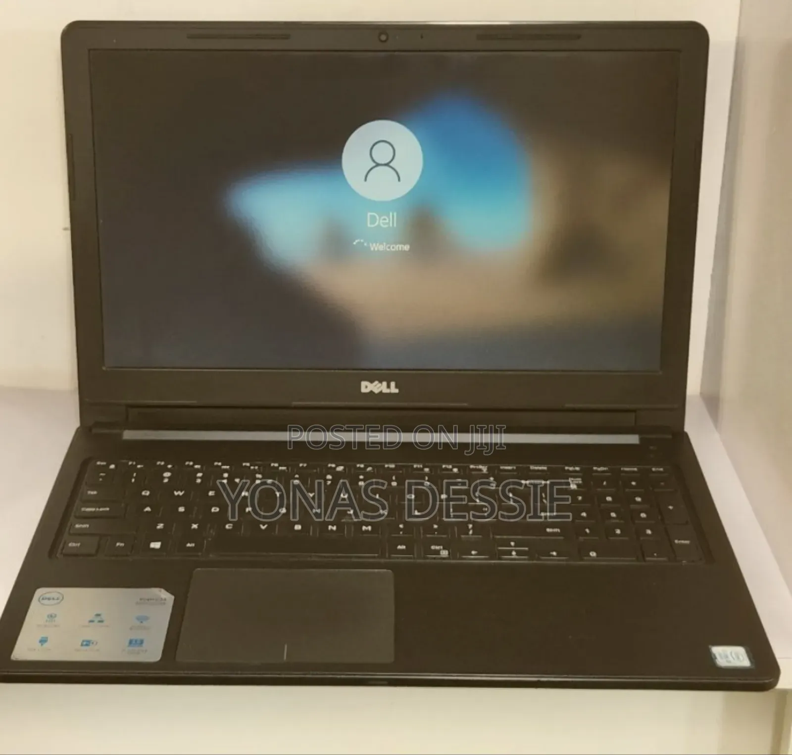 Laptop Dell Vostro 3000 4GB Intel Core i3 HDD 1T