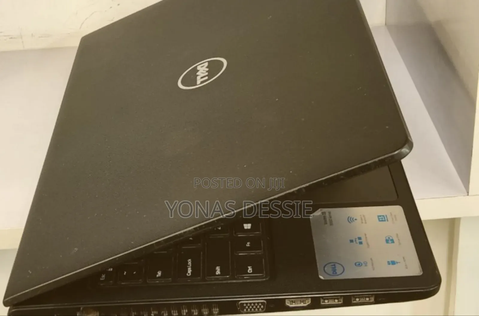 Laptop Dell Vostro 3000 4GB Intel Core i3 HDD 1T