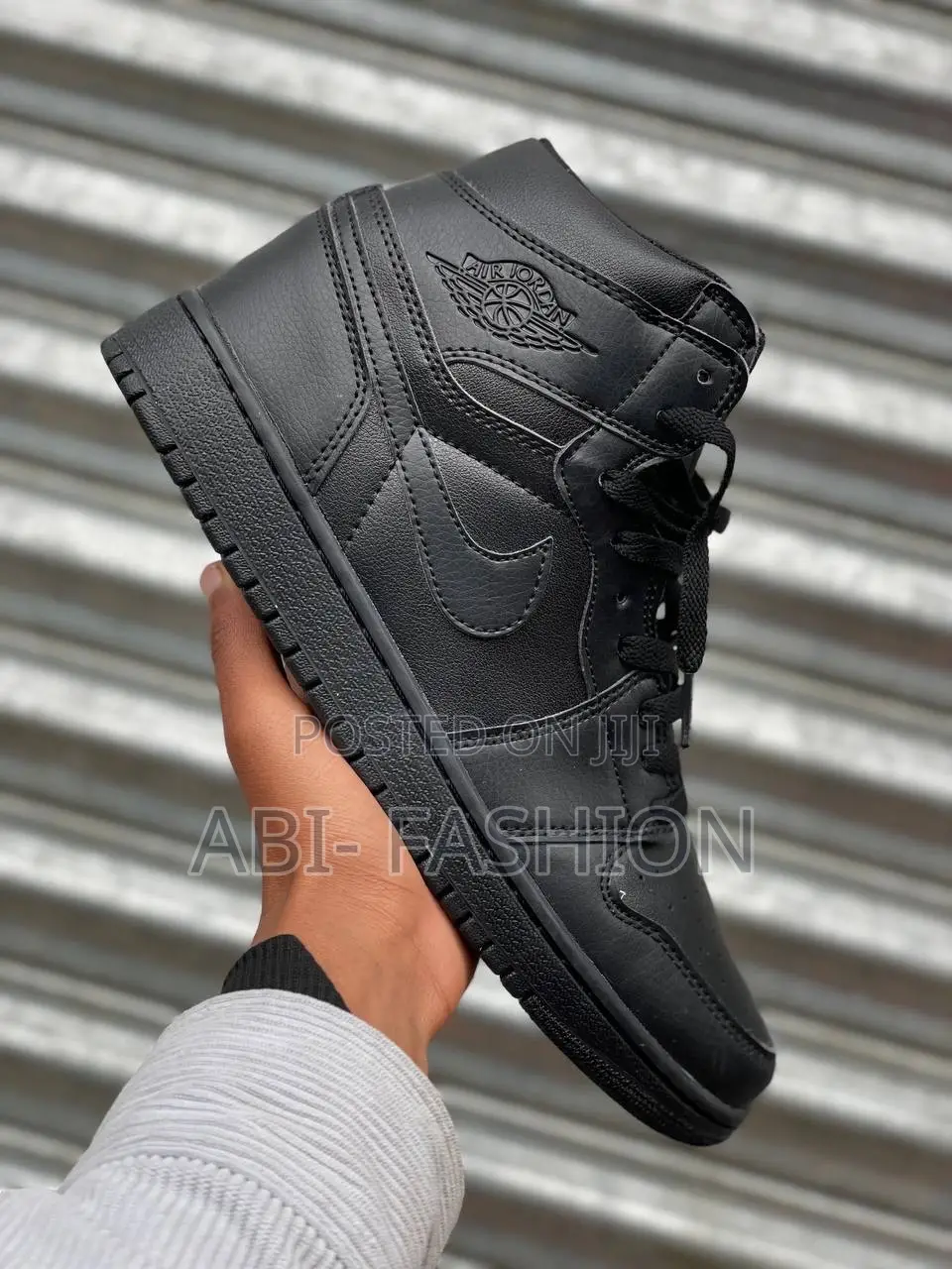 Nike Air Jordan 1 Retro High Og "Triple Black" Sneakers.