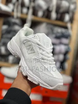 New Balance 530 Sneaker in White