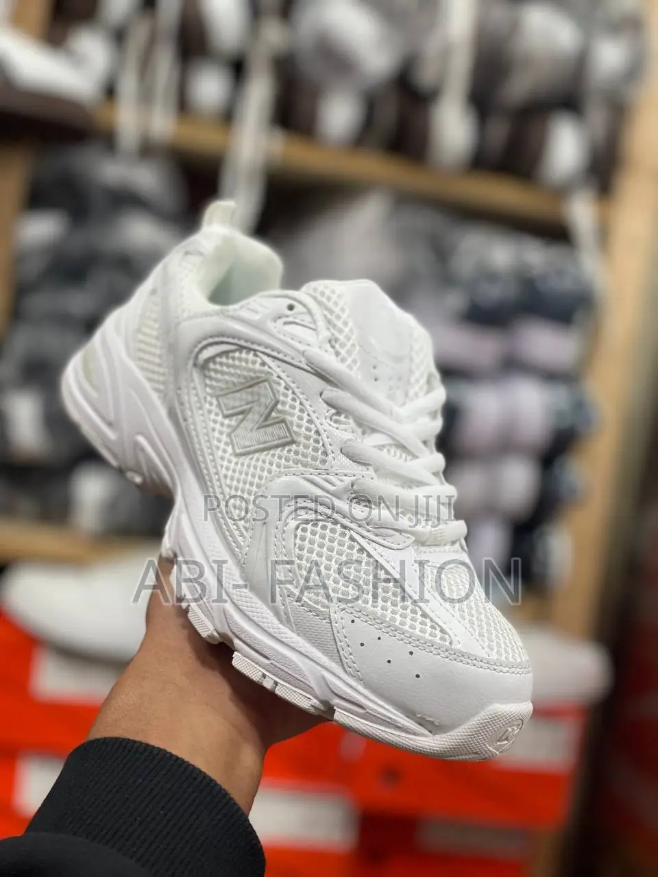 New Balance 530 Sneaker in White