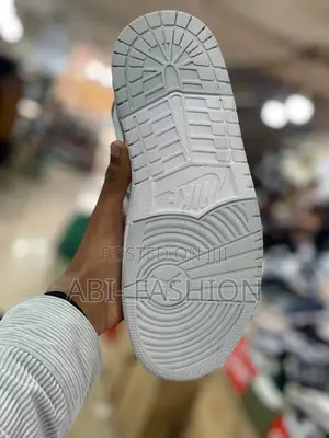 Nike Air Jordan 1mid Metallic Silver Colorway.